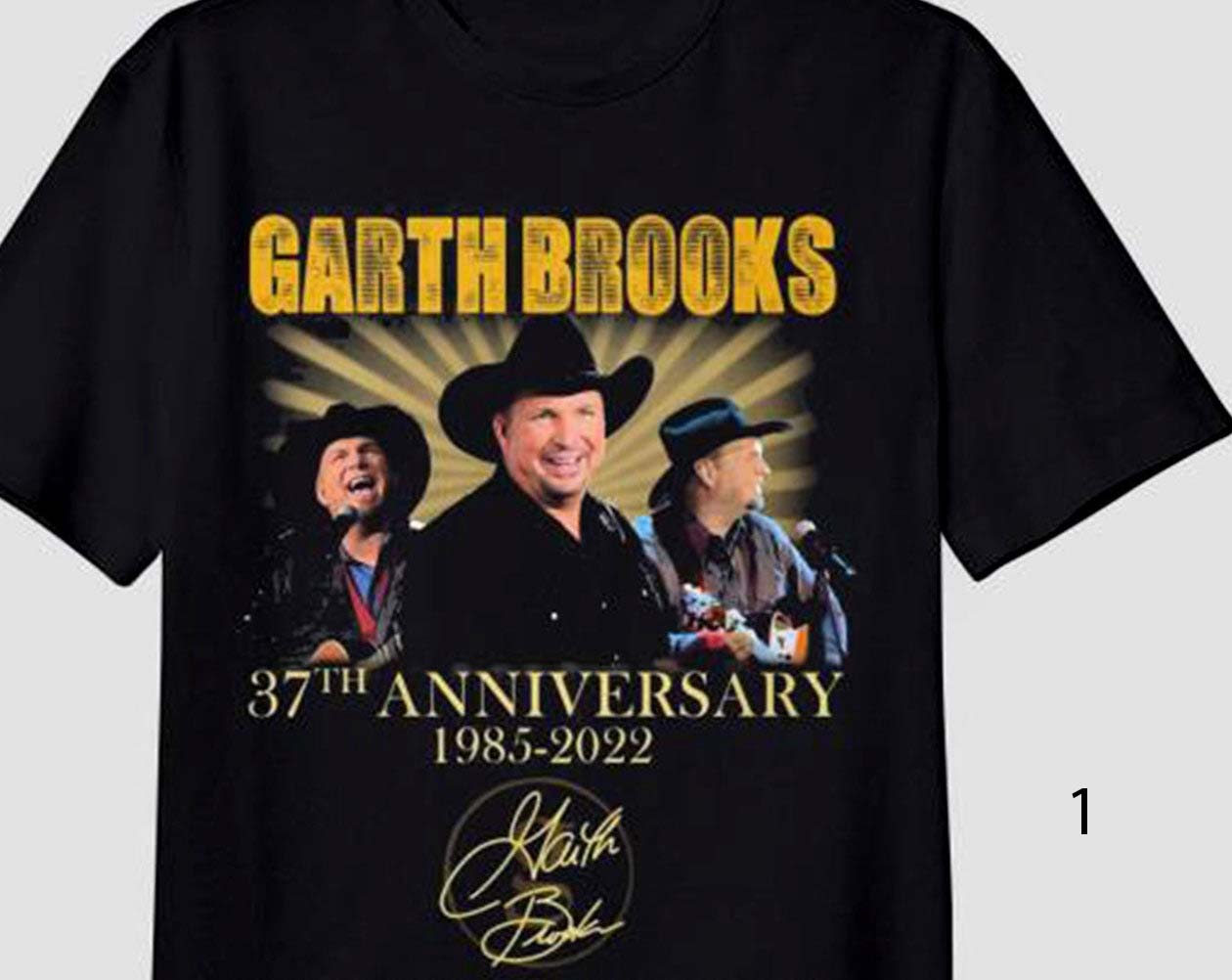 Garth Brooks 37th Anniversary Graphic Tee DZT