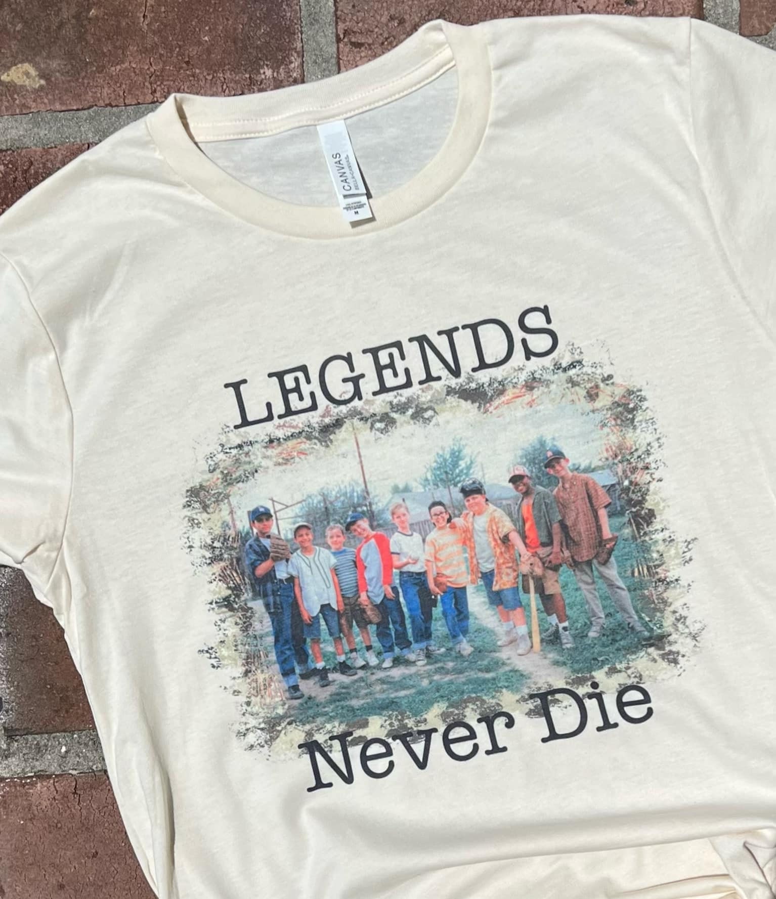 Legends Never Die Graphic Tee DZT06